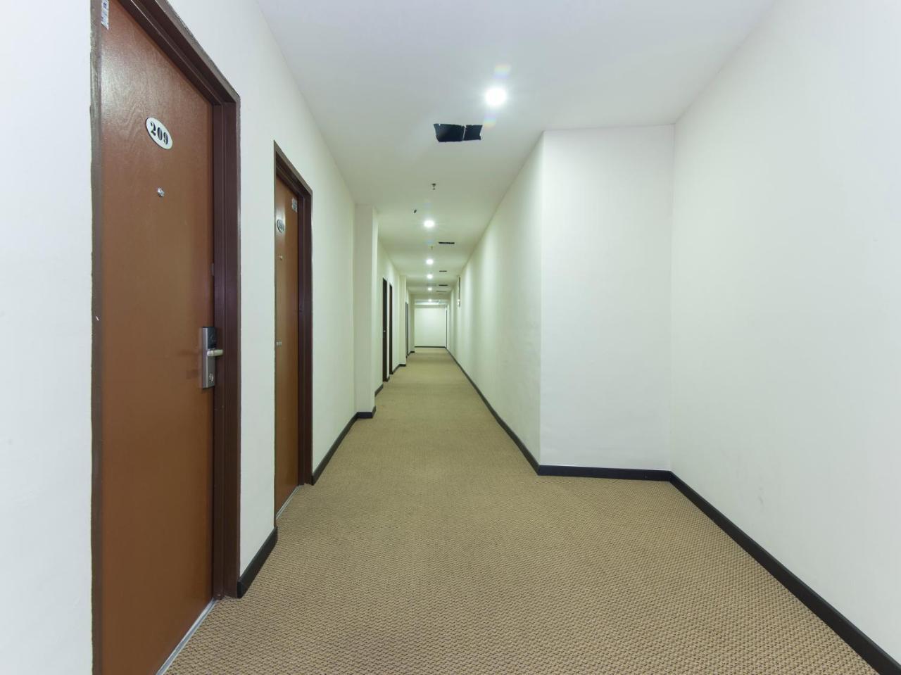 Central Hotel Bahau Exterior foto